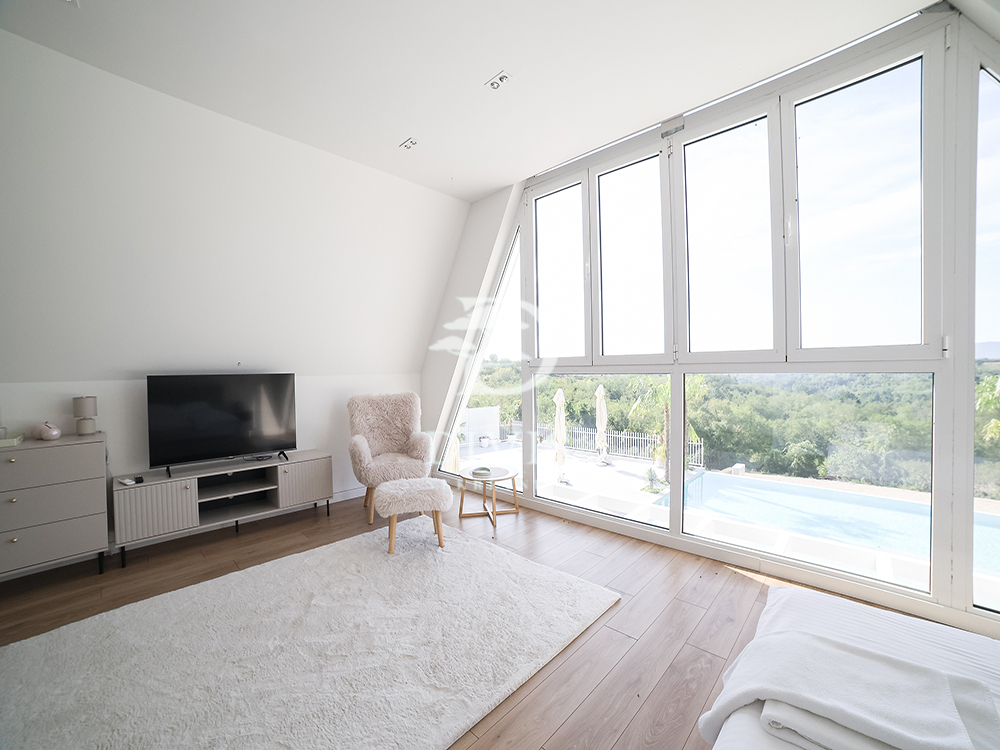 Slika 9 - Mali Požarevac,  Kuća na prodaju, 360m2, 759.000€